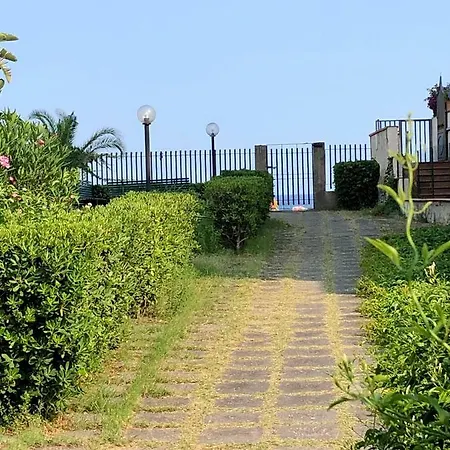 Eleph - Baia Degli Dei Daire Giardini Naxos